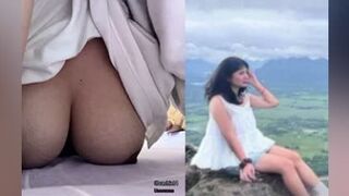 နို့အကိက်လေးကိုကြည့်