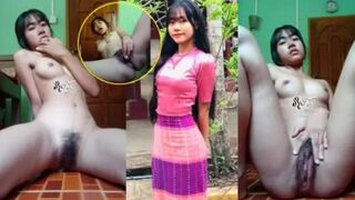 ခြုံထူထူ အချောလေး စောက်ရမ်းကောင်းသွားတာတဲ့
