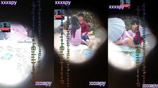 ထီးလေးကွယ်ပြီး နောက်ကနေ ဖင်ထောင်လိုးတာလေး